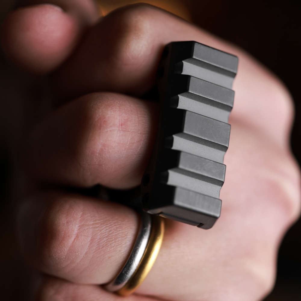 ACEdc x OneBean SLINGBOY