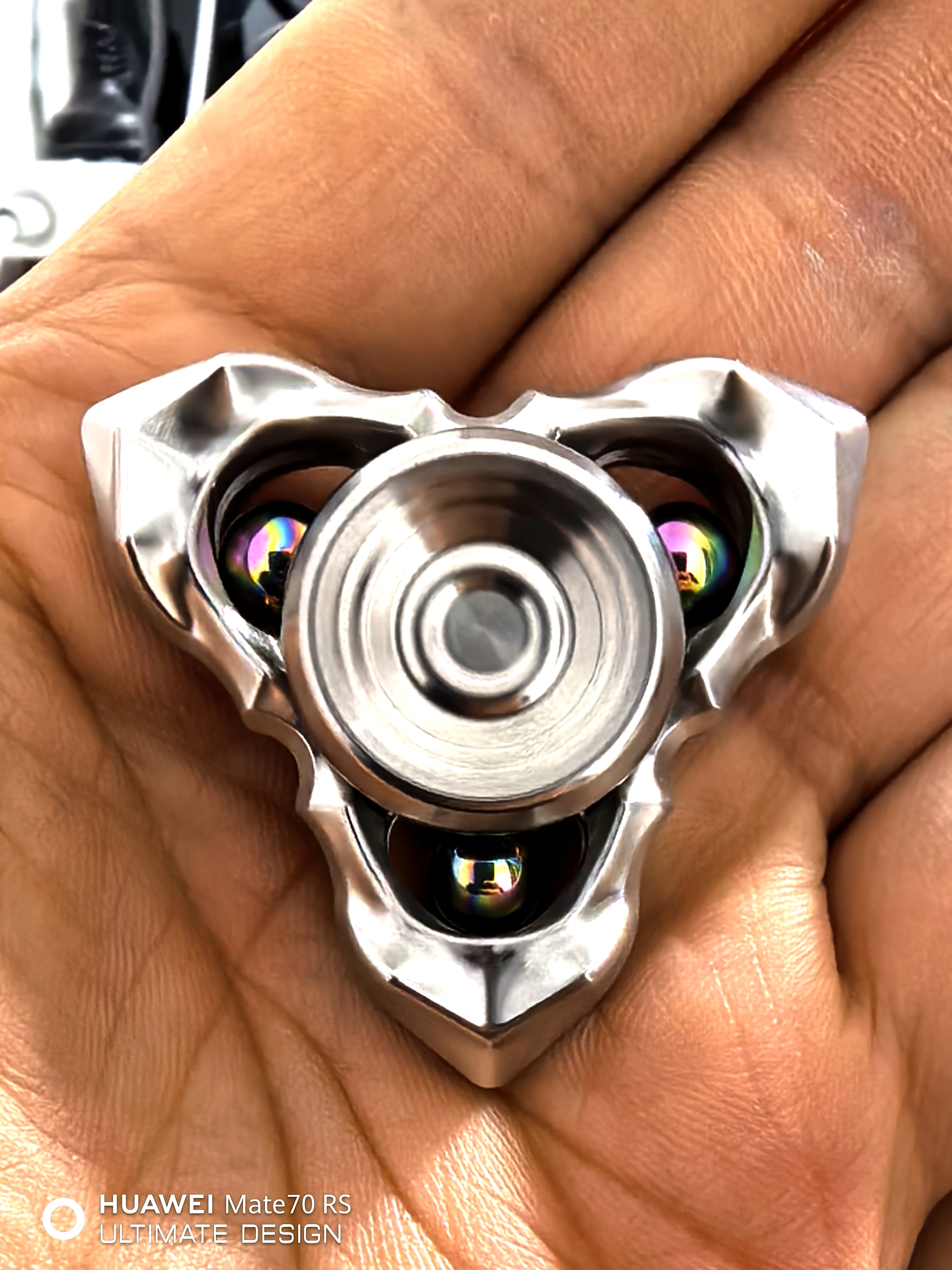 mini Thorns and Wind