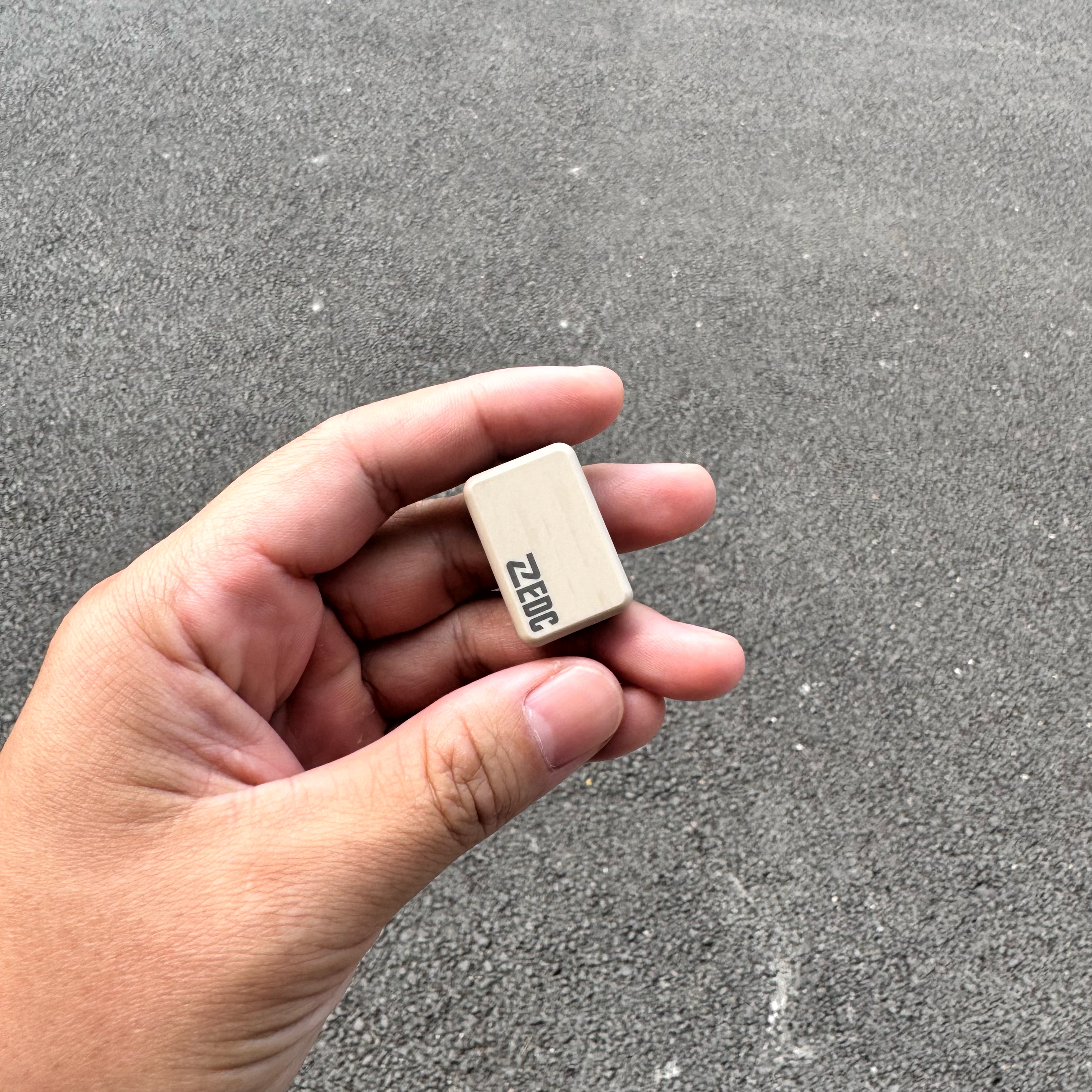 Super small magic ding