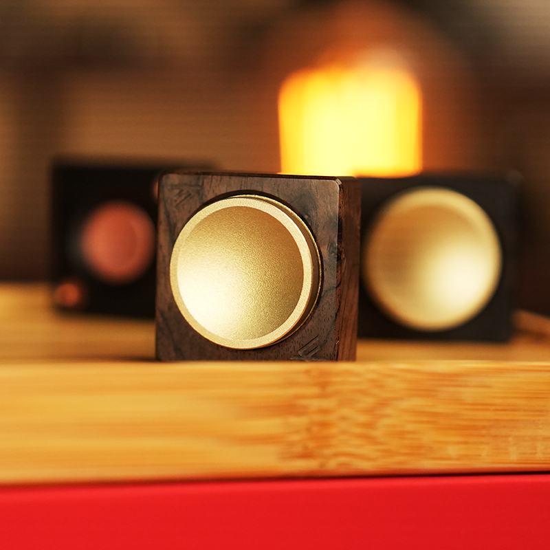 Square objects