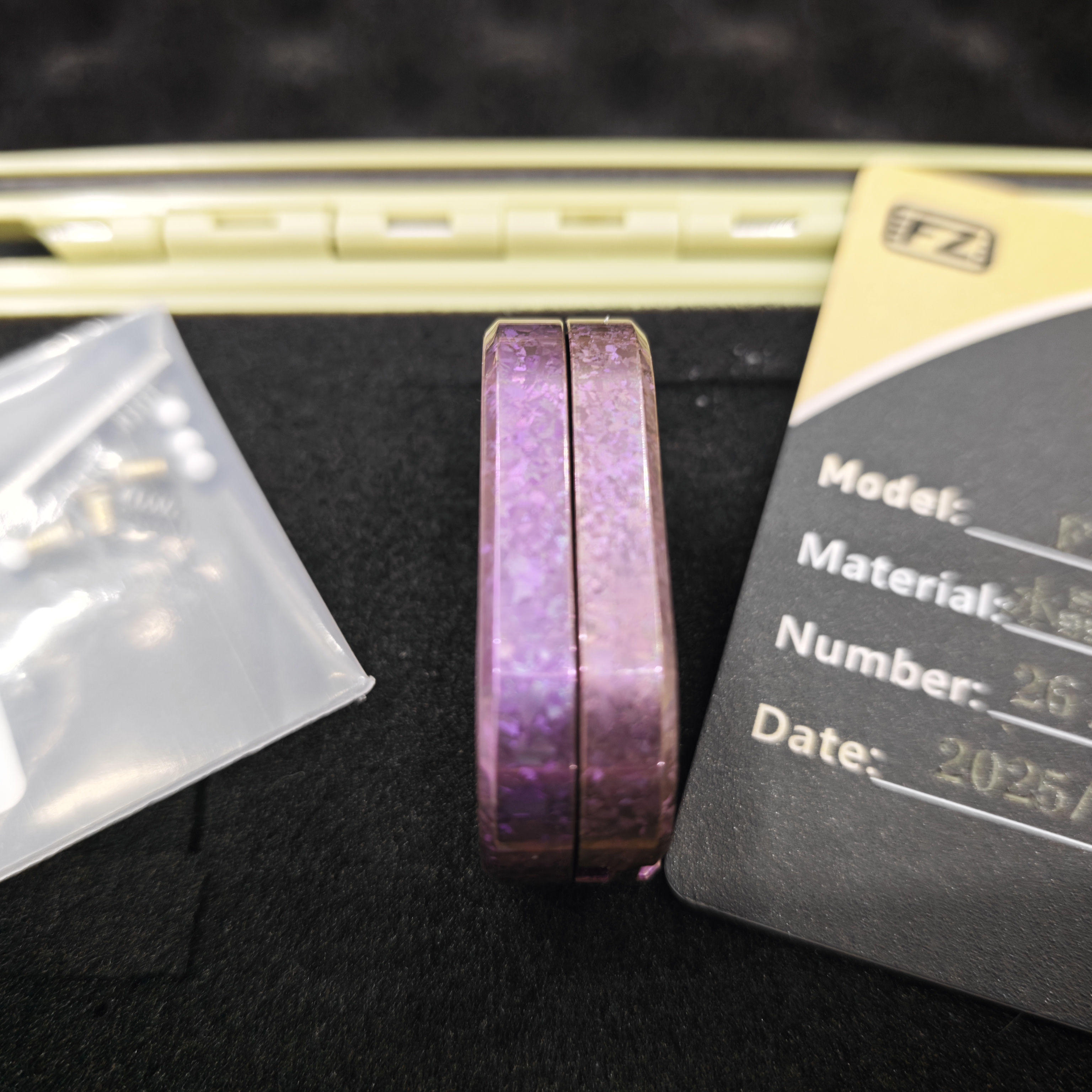 FZ 2.8 Ice Crystal Titanium (pink) – Grade B  Condition