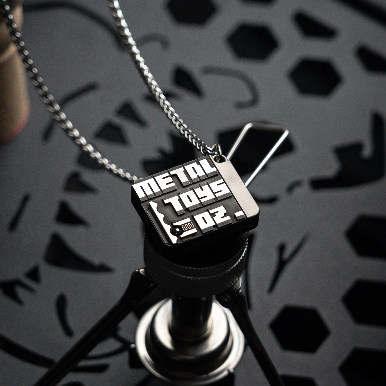 METAL TOYS DZ. TOP Pendant