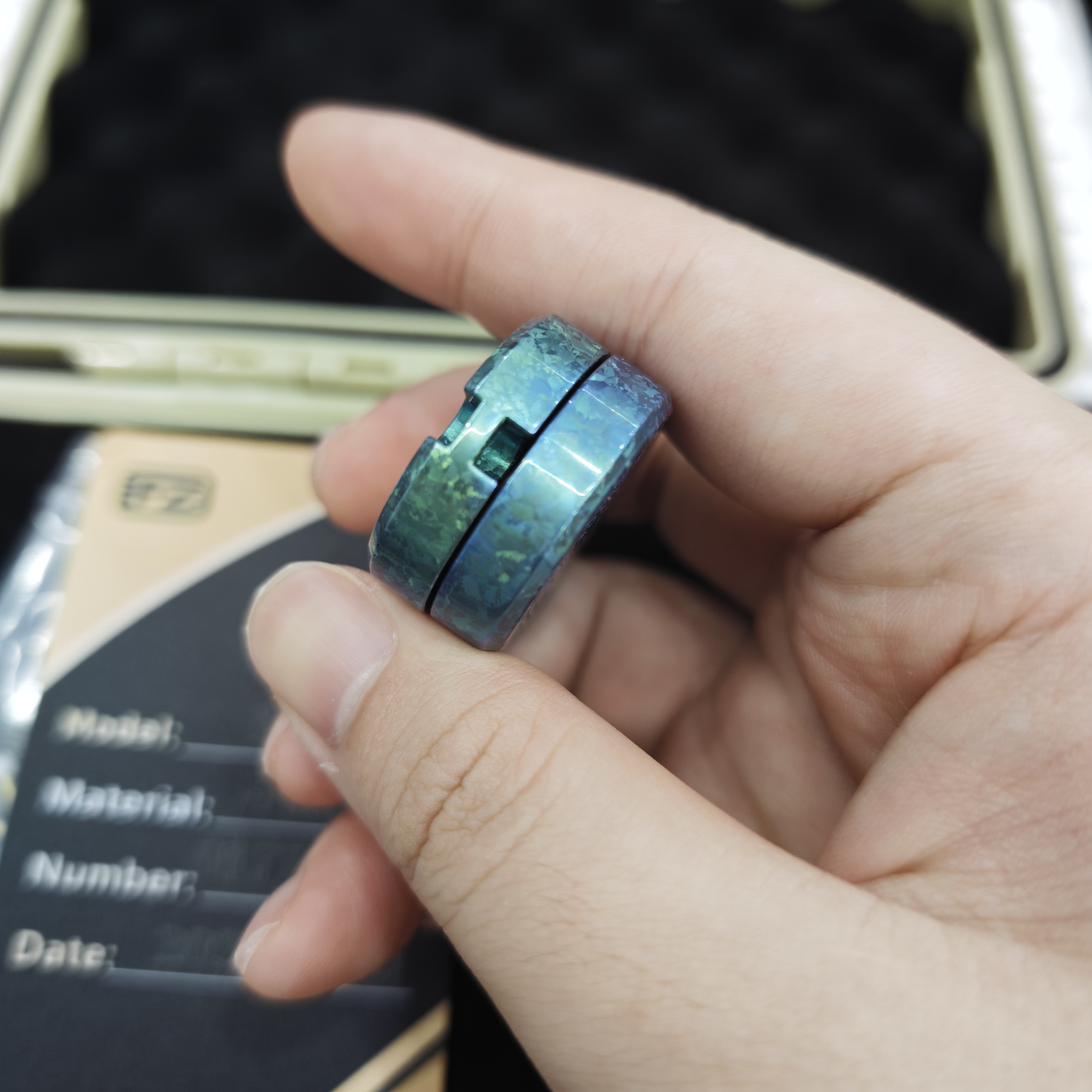 FZ 2.8 Ice Crystal Titanium (Rainbow) – Grade A Condition
