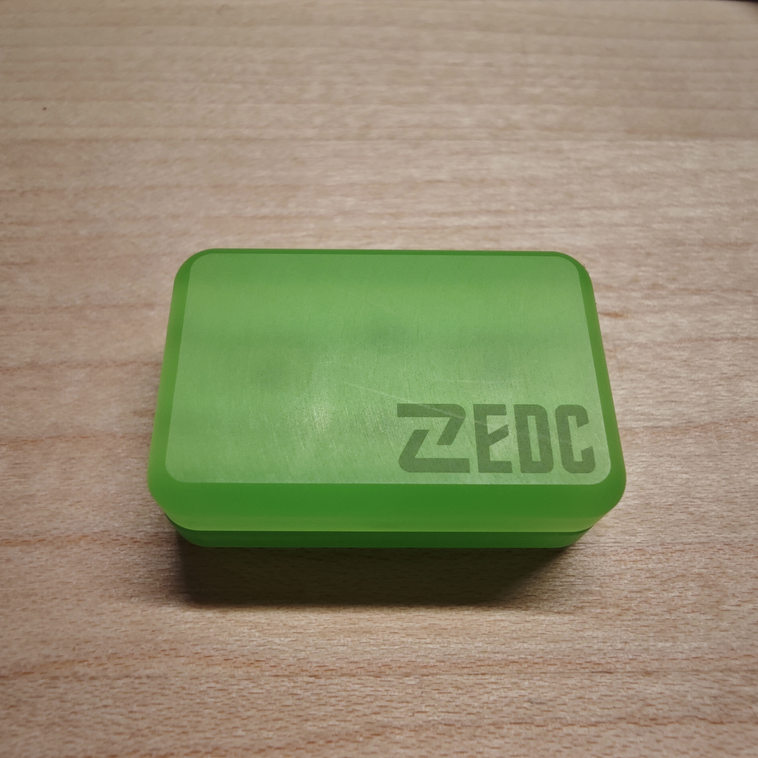 Super small magic ding