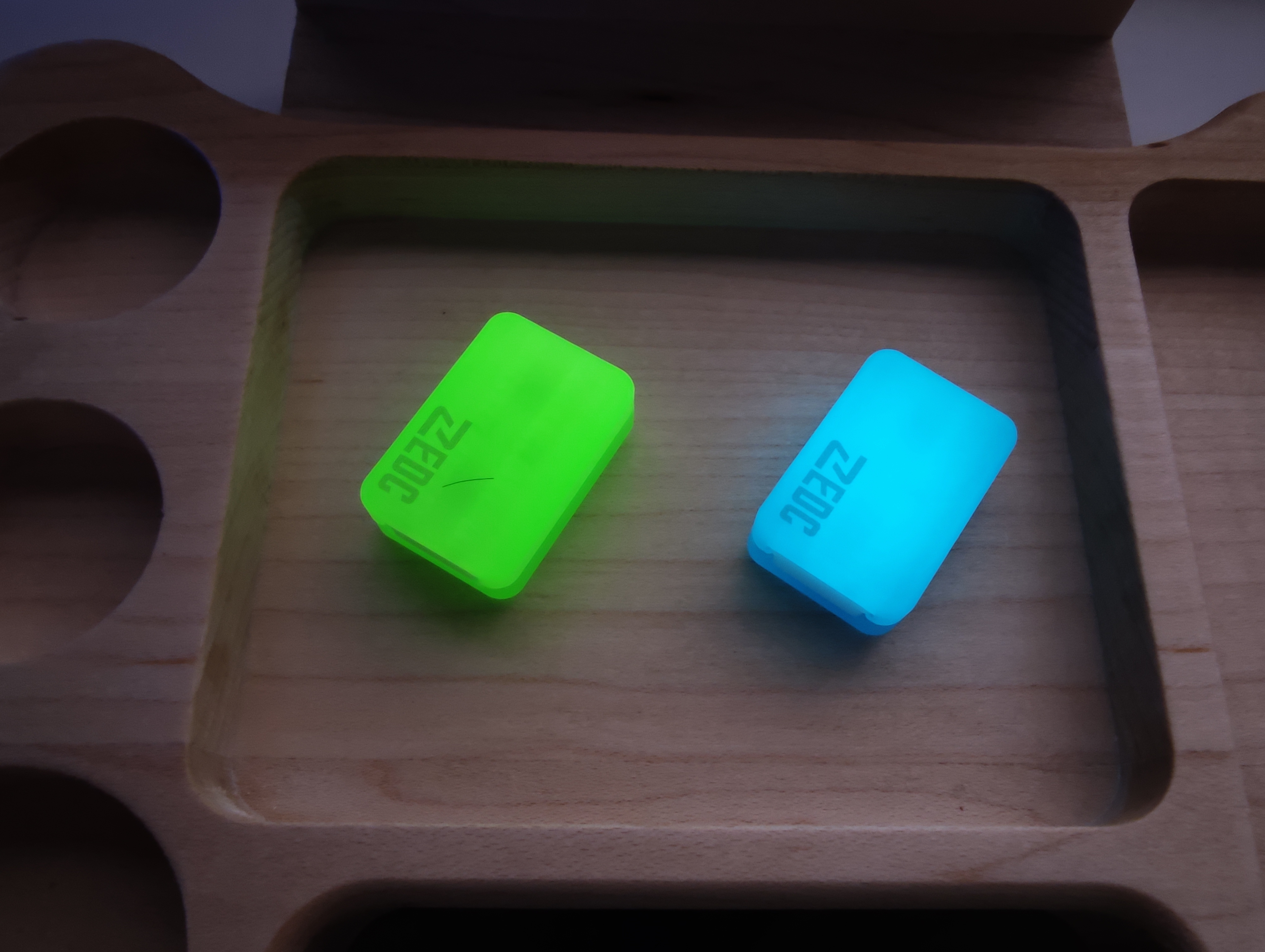 Super small magic ding