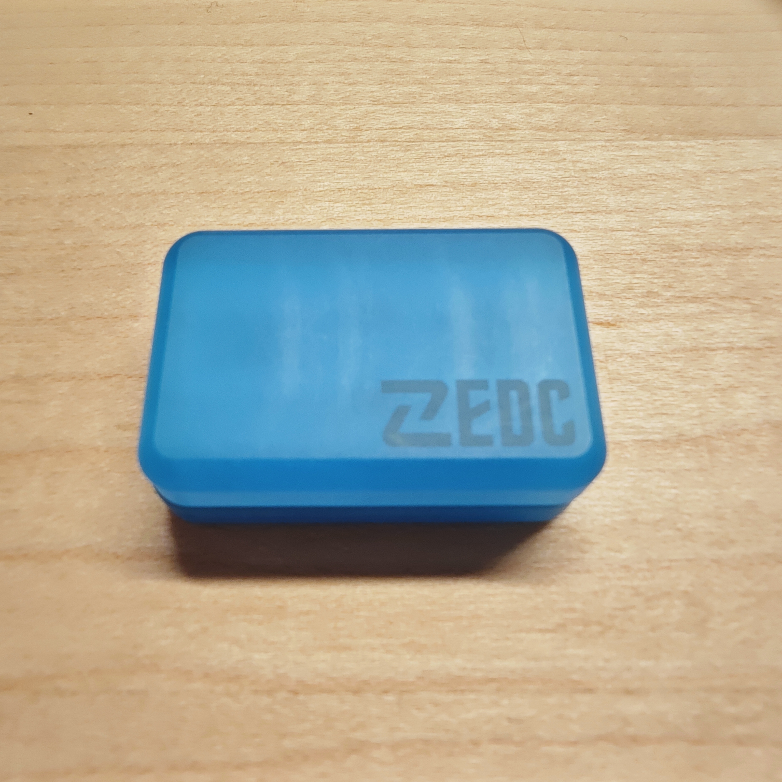 Super small magic ding