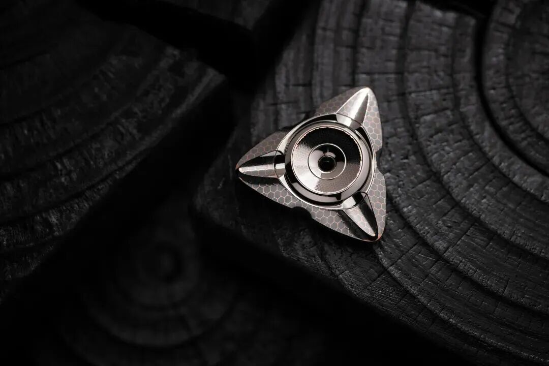 Fairy Works EDC SPINNER - MAVE 指尖陀螺