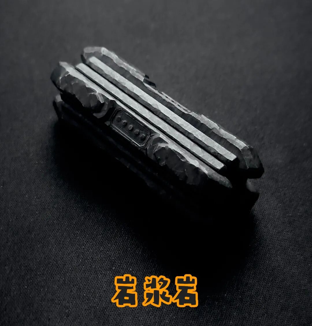 Mohe EDC show item