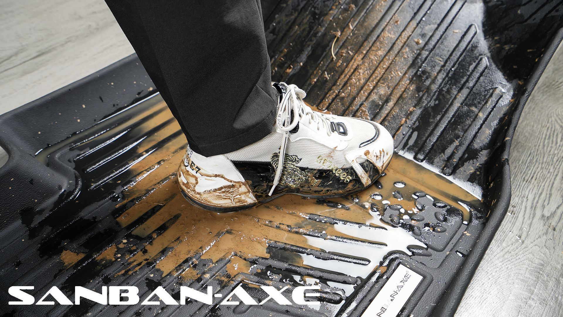 For the Ford Electric Ford F150 Lightning/ Fuel hybrid F150 250 350 floor mat