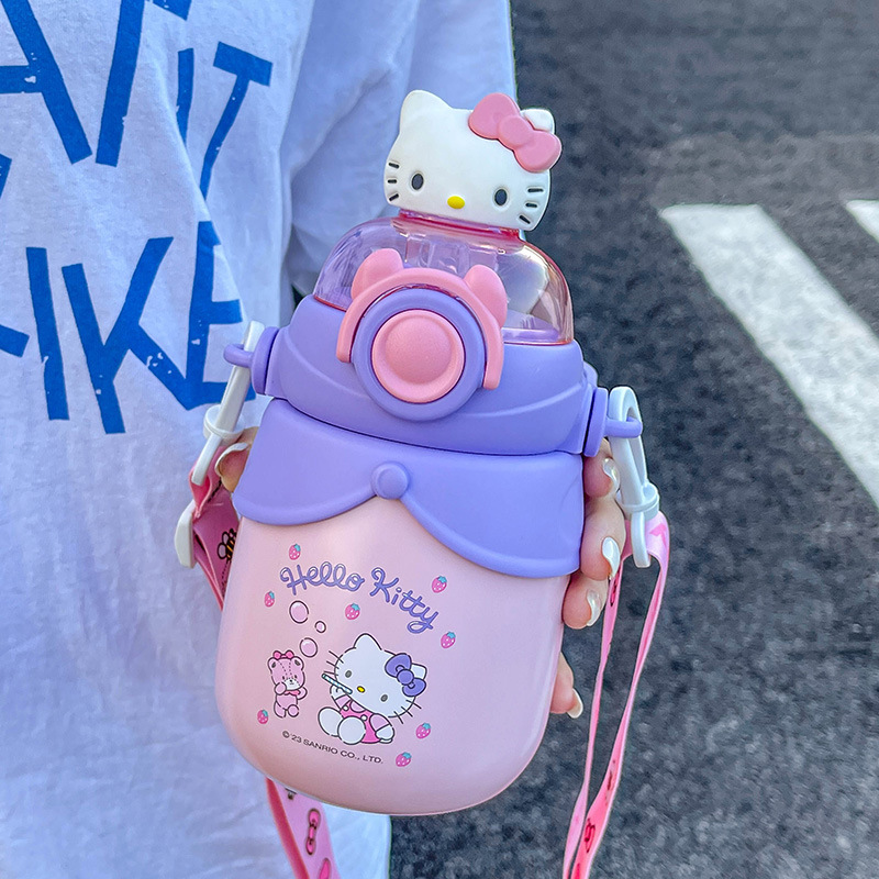 Sanrio Hello Kitty Portable Large-capacity Thermos Water Bottle(20.2oz/600ml)