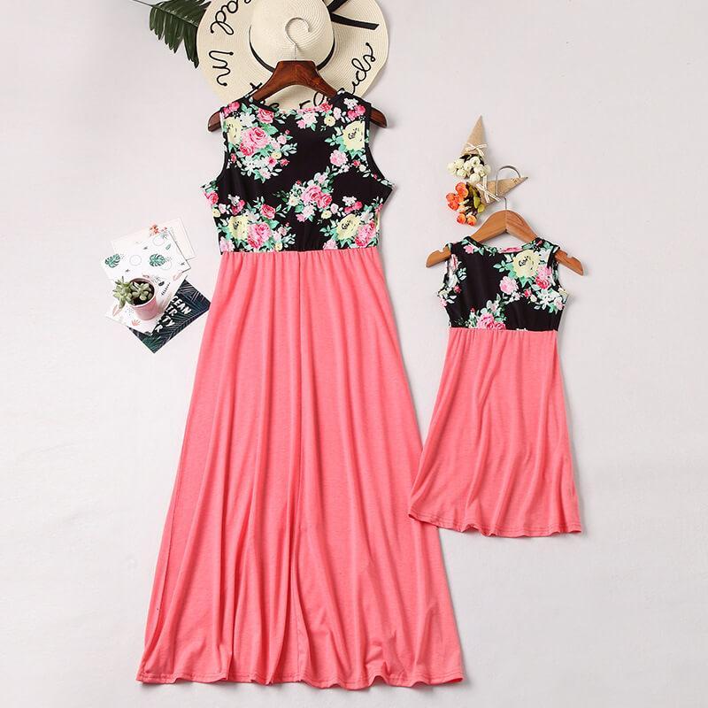 Beautiful Floral V Neck Sleeveless Mommy and Me Dress QZ1707 (2537132097620)