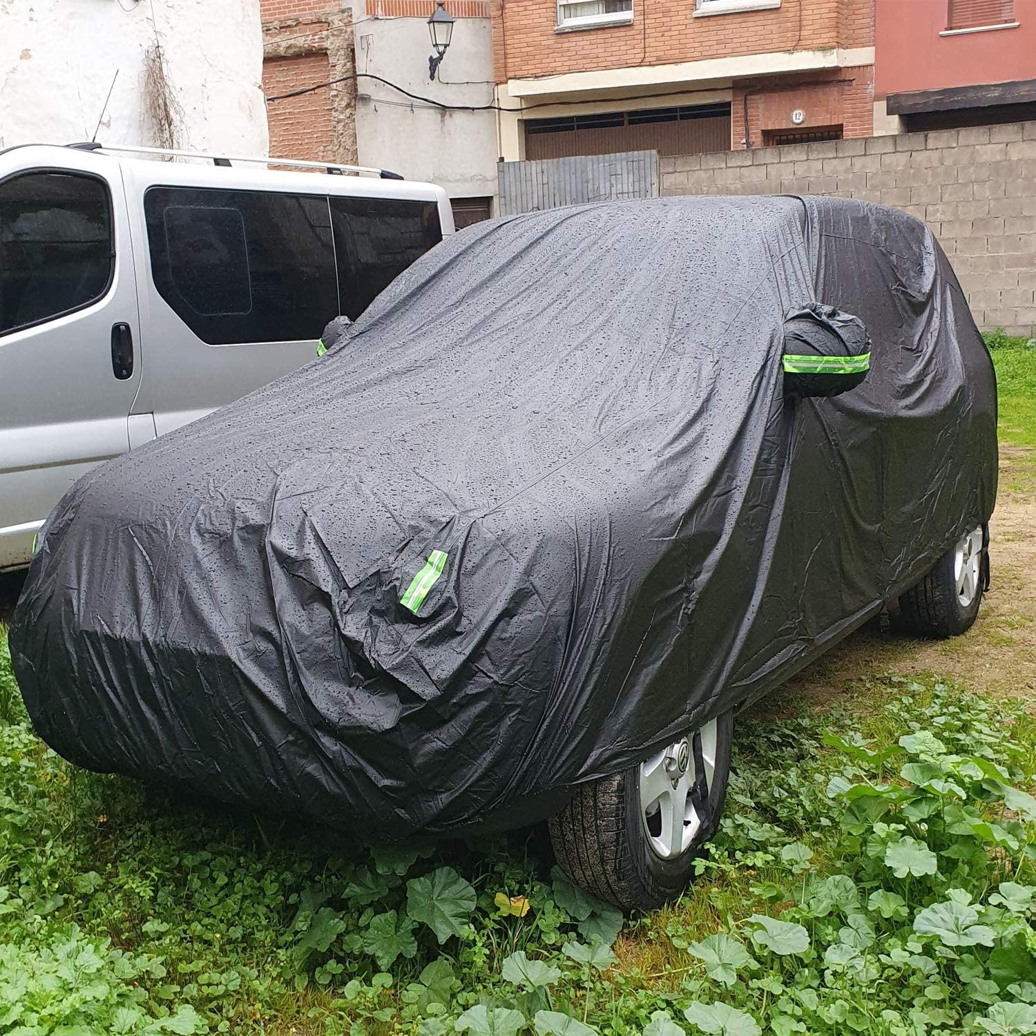 Car Cover Waterproof All Weather for Automobiles Heavy Duty Full Exterior Covers Fit Sedan Dodge Charger, Chrysler 300, Hyundai Genesis, Ford Taurus, Buick Lacrosse, Mercedes Benz S-Class (194"-208")