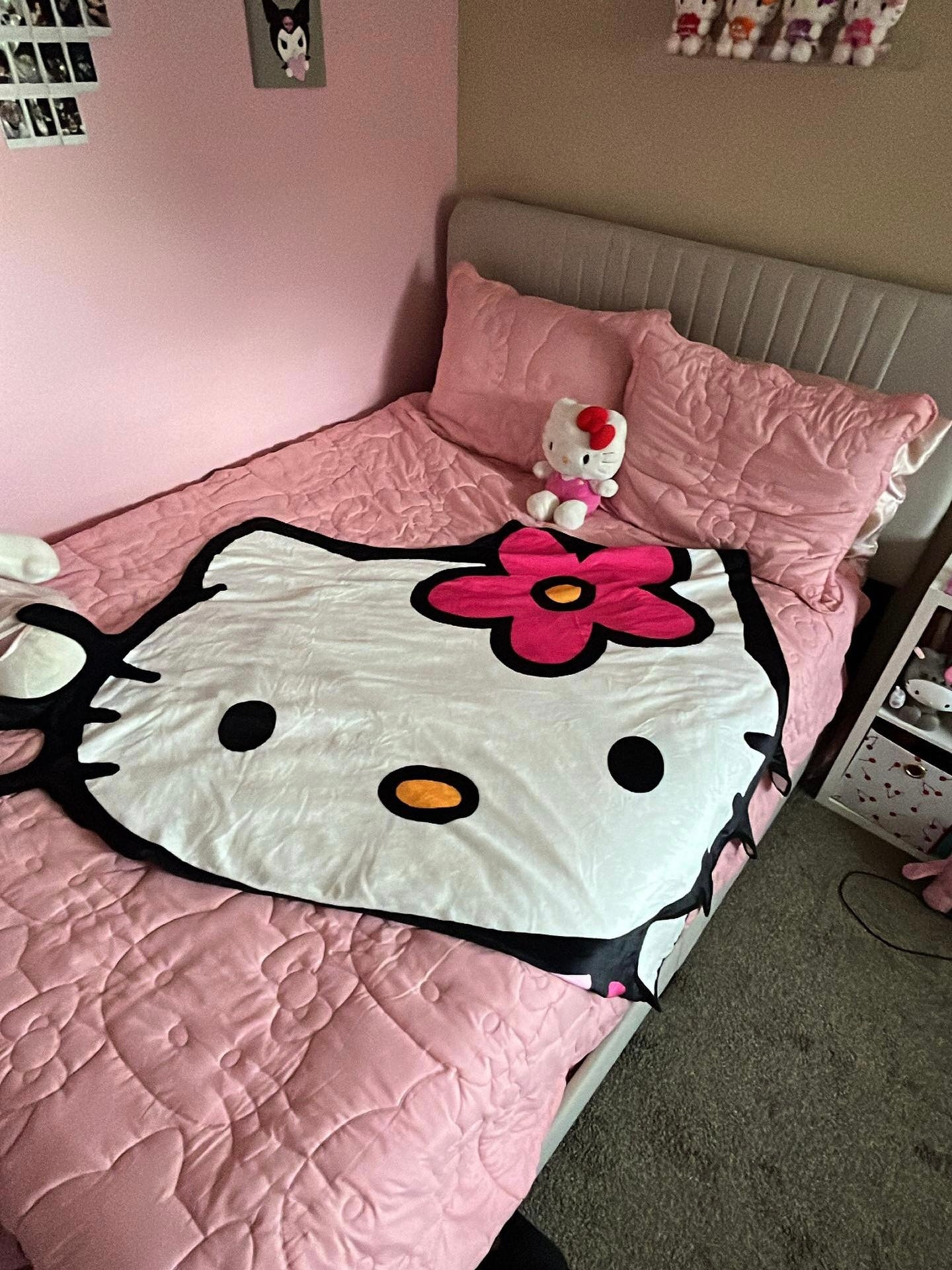 Hellokitty Shape Blanket Flannel Throw Blanket Cute Blanket Lightweight Super Soft Cozy for Bed Kids Adult Gift