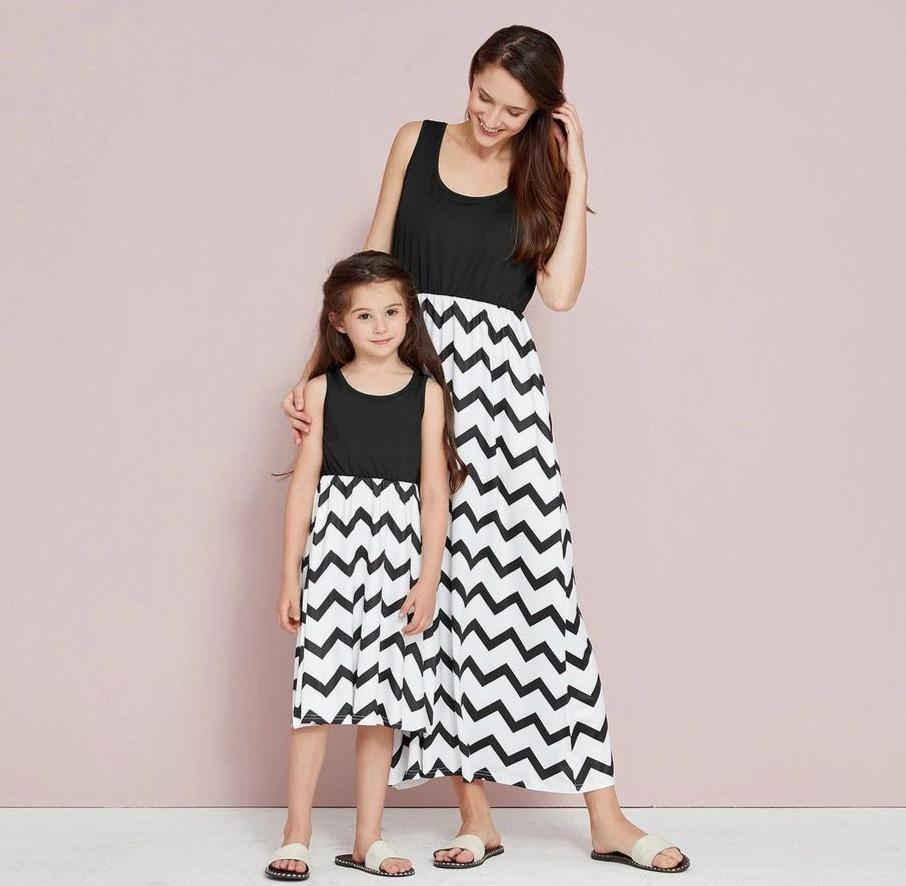 Mom and Me Trendy Sleeveless Wave Striped Dress (2536796094548)