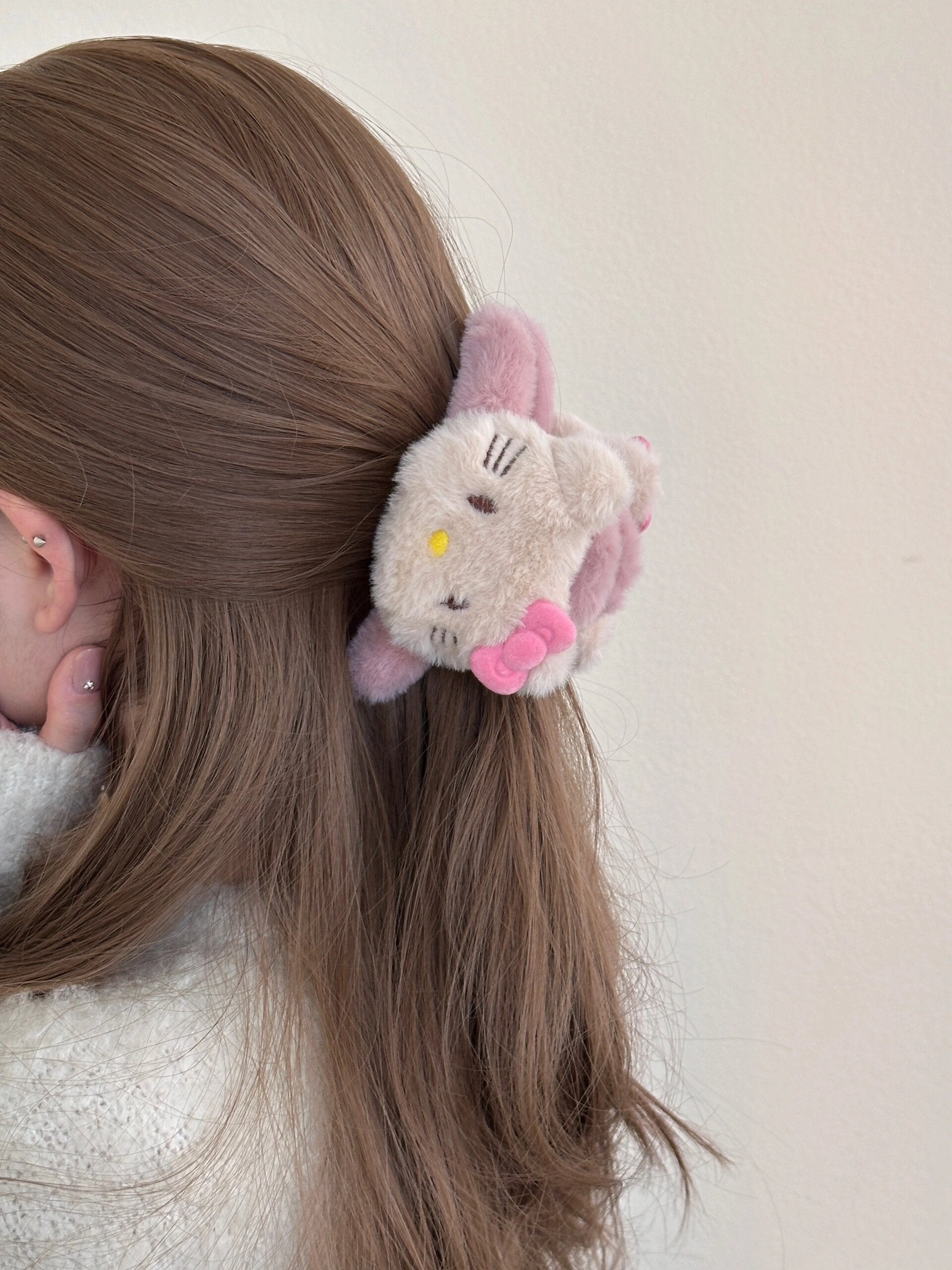 Hellokitty Plush Claw Clip for Thick Hair 2 Pcs Rectangular Cute Hair Clips for Women Large Hair Barrettes for Thin Hair Non Slip Hair Jaw Clips Strong Hold for Girls