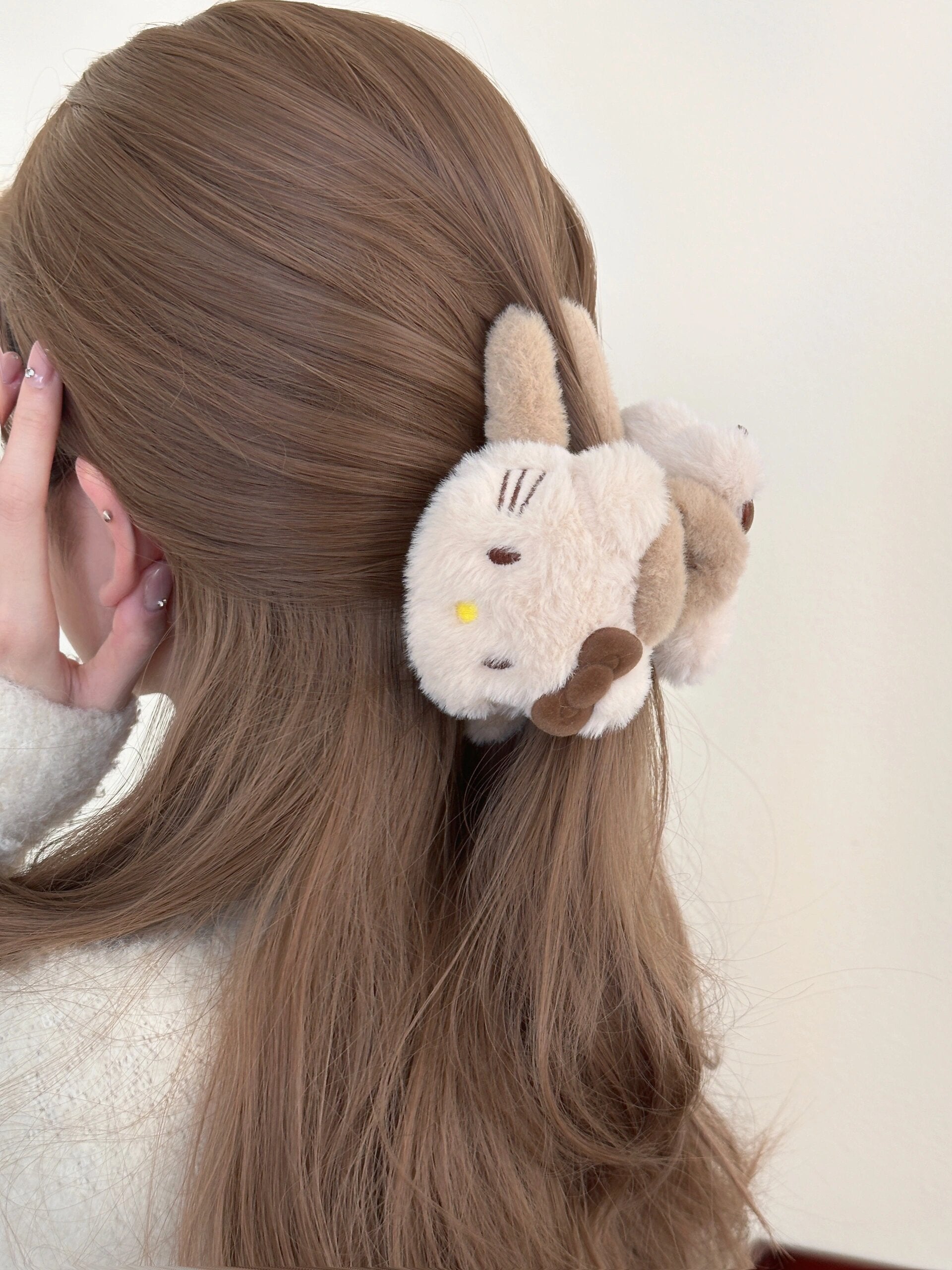 Hellokitty Plush Claw Clip for Thick Hair 2 Pcs Rectangular Cute Hair Clips for Women Large Hair Barrettes for Thin Hair Non Slip Hair Jaw Clips Strong Hold for Girls