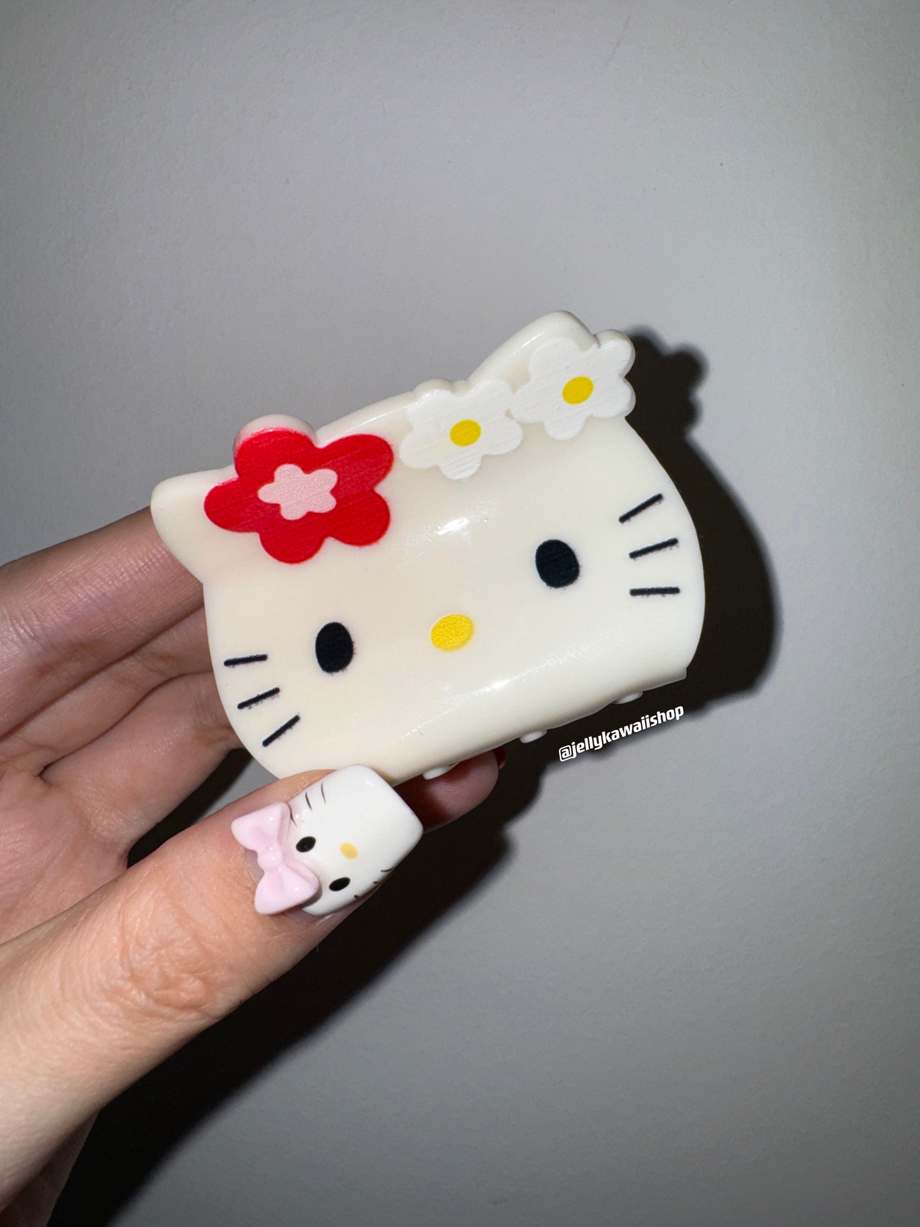 Sanrio Tan Hellokitty Hair Clip Hair Pin Vance clip Hair Accessories｜2 Count (Pack of 1)