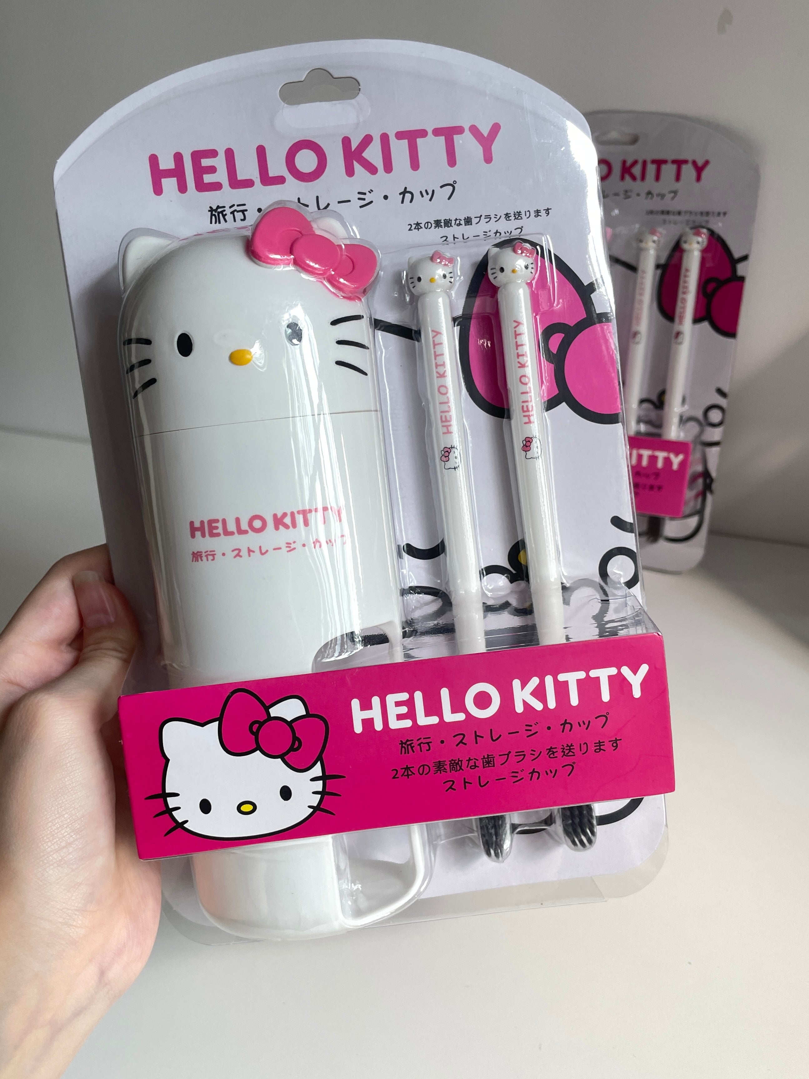 Hellokitty Travel Toothbrush Cup 2 Toothbrush Included Portable Business Trips Wash Cup Holder Travel Toothpaste Holder Organizer