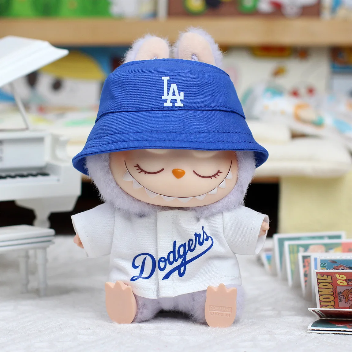 Labubu Dodgers Series - Outfit (No Doll Included)
