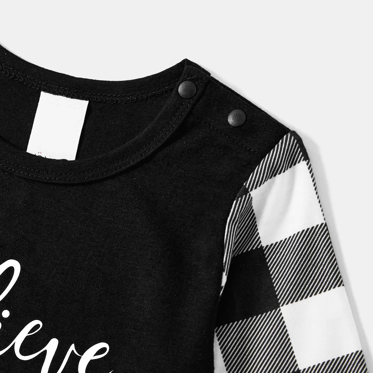 Christmas Hat and ‘Believe“ Letter Print Patterned Black & White Plaid Pajamas Set