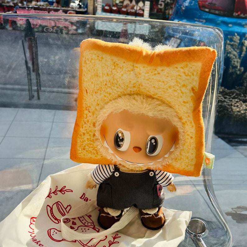 Labubu outfits I Am Bread! Set (No Doll Included)