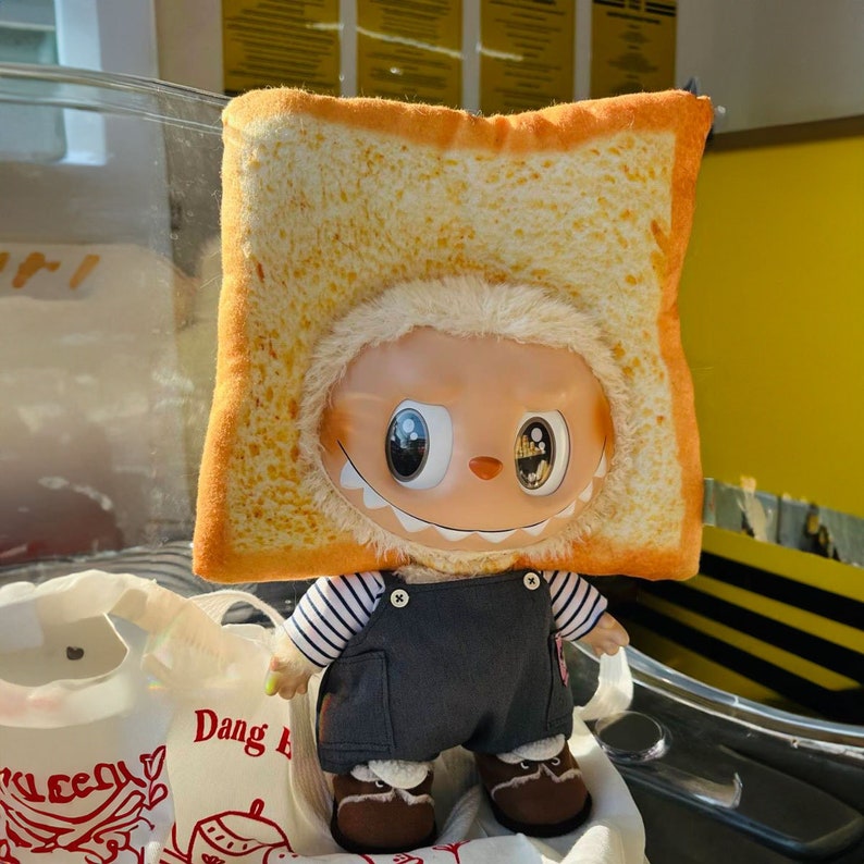 Labubu outfits I Am Bread! Set (No Doll Included)