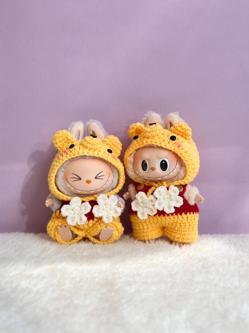 Labubu outfits Hand-Knit Giraffe Romper Set (No Doll Included)