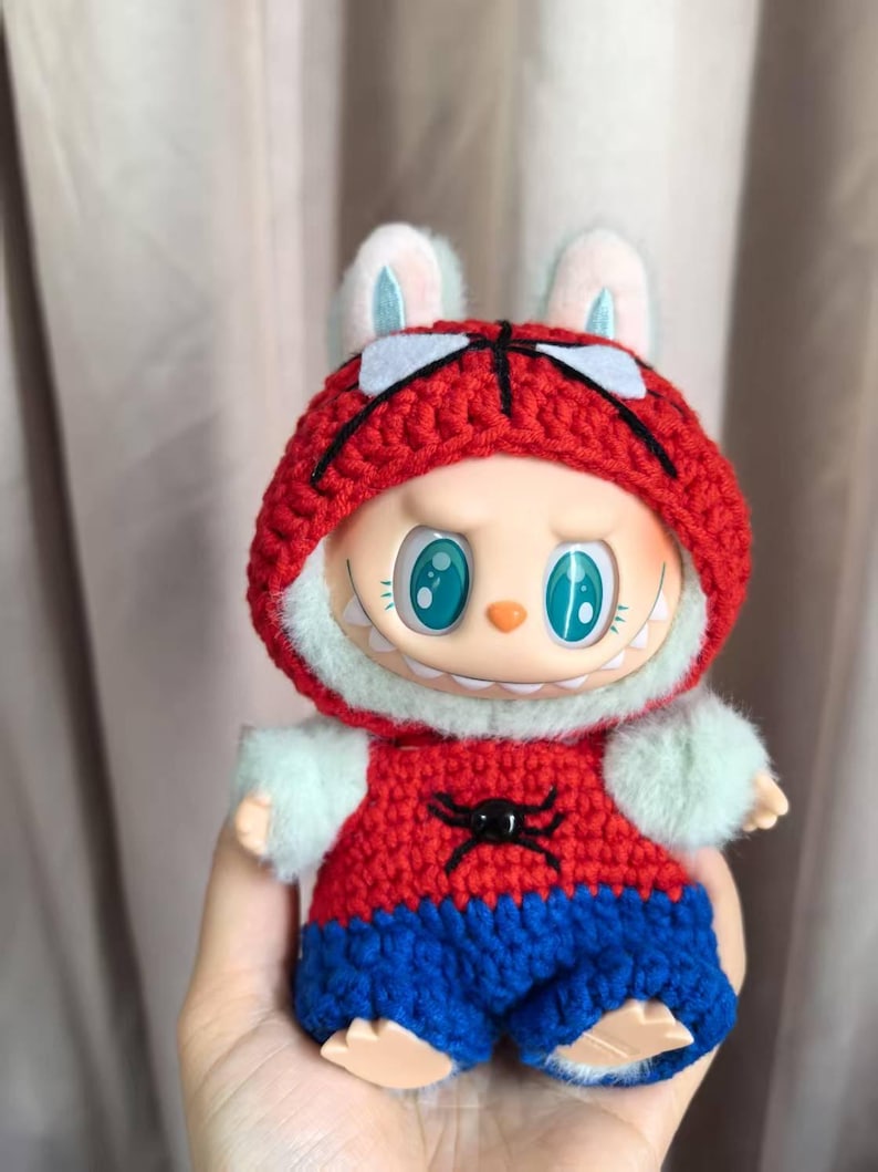 Labubu outfits Hero Web Crawler Set (No Doll Included)