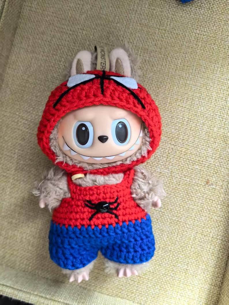 Labubu outfits Hero Web Crawler Set (No Doll Included)