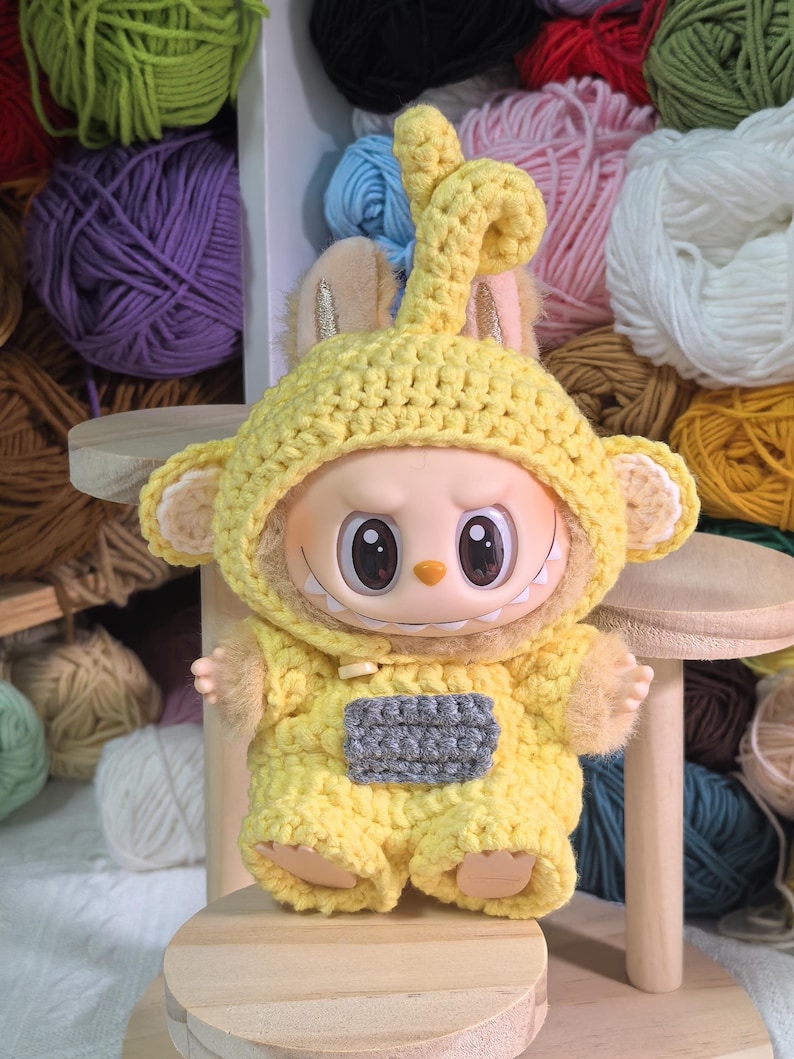 Labubu outfits Hand-Crocheted Color Squad Costume Set – Red / Yellow / Green / Purple (No Doll Included)