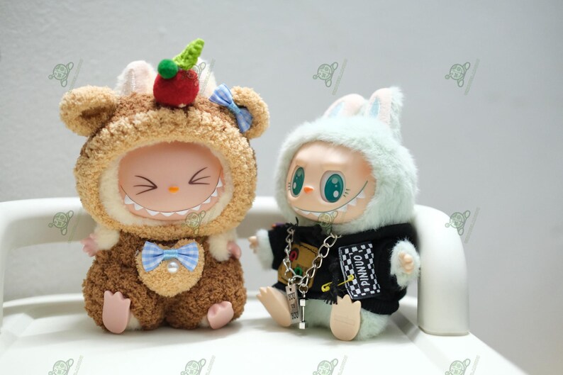 Labubu outfits Strawberry Bear Plush Suit with Carry Bag (No Doll Included)