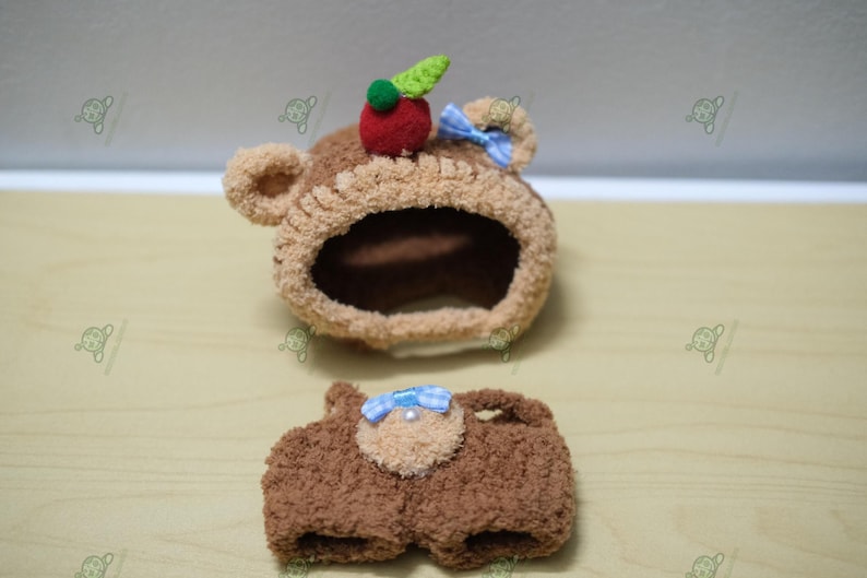 Labubu outfits Strawberry Bear Plush Suit with Carry Bag (No Doll Included)