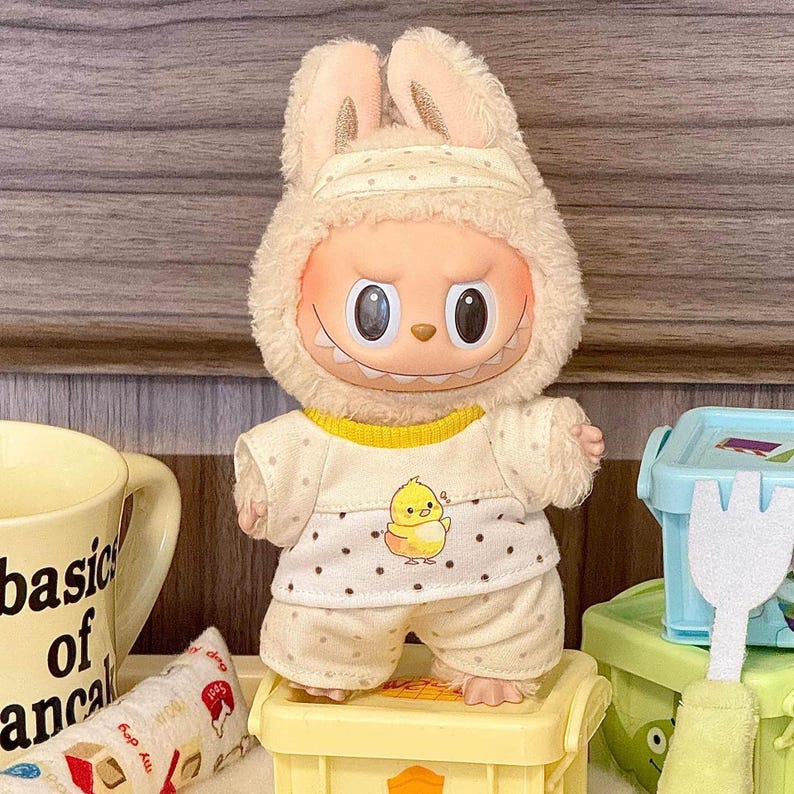 Labubu outfits Froggy Raincoat Adventure (No Doll Included)