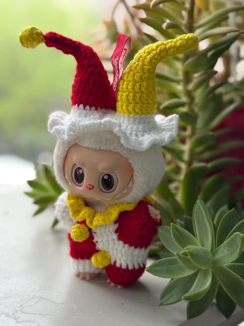 Labubu outfits Jolly Jester Costume (No Doll Included)