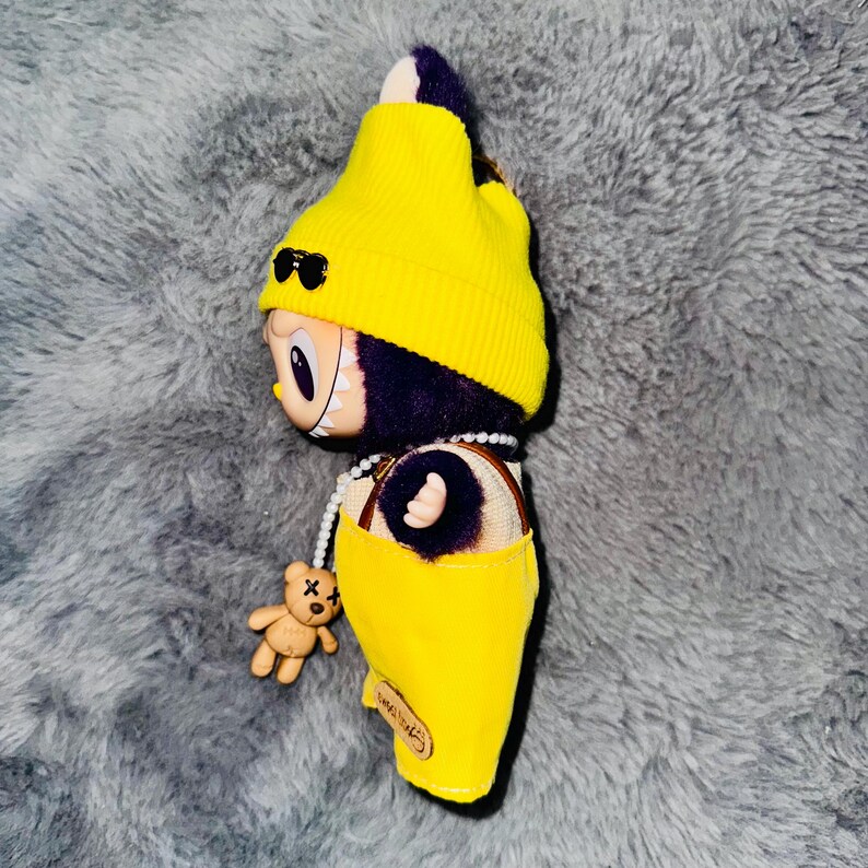 Labubu outfits Funny Banana Costume Set with Hat & Bear Charm (No Doll Included)
