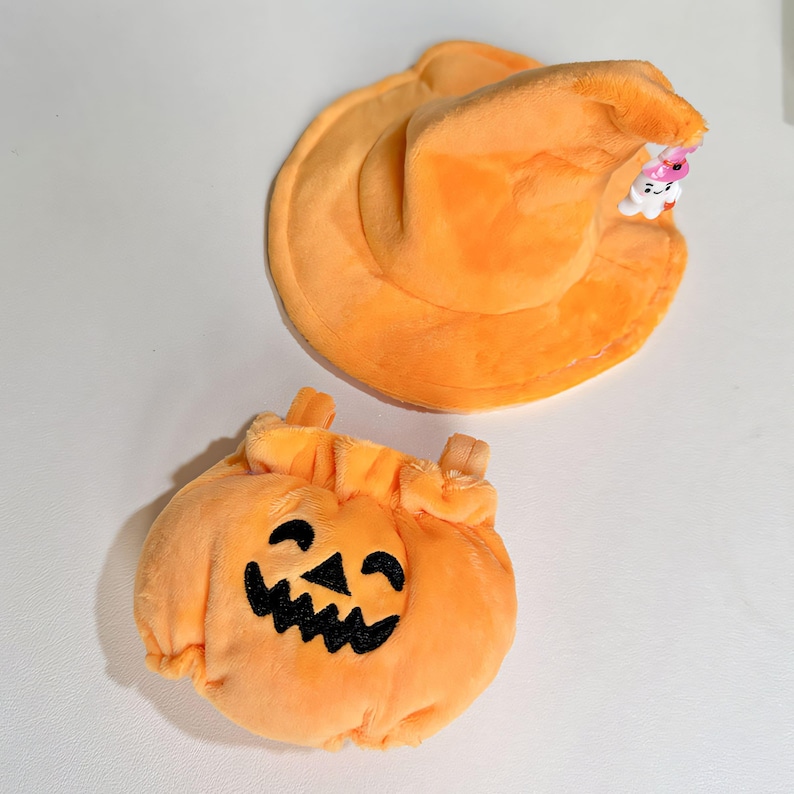 Labubu Outfits Halloween Pumpkin & Witch Hat Set – Spooky Cute Style (No Doll Included)