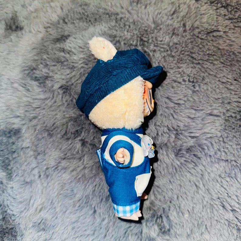 Labubu outfits Sporty Team Uniform Set – Blue / Pink Edition (No Doll Included)