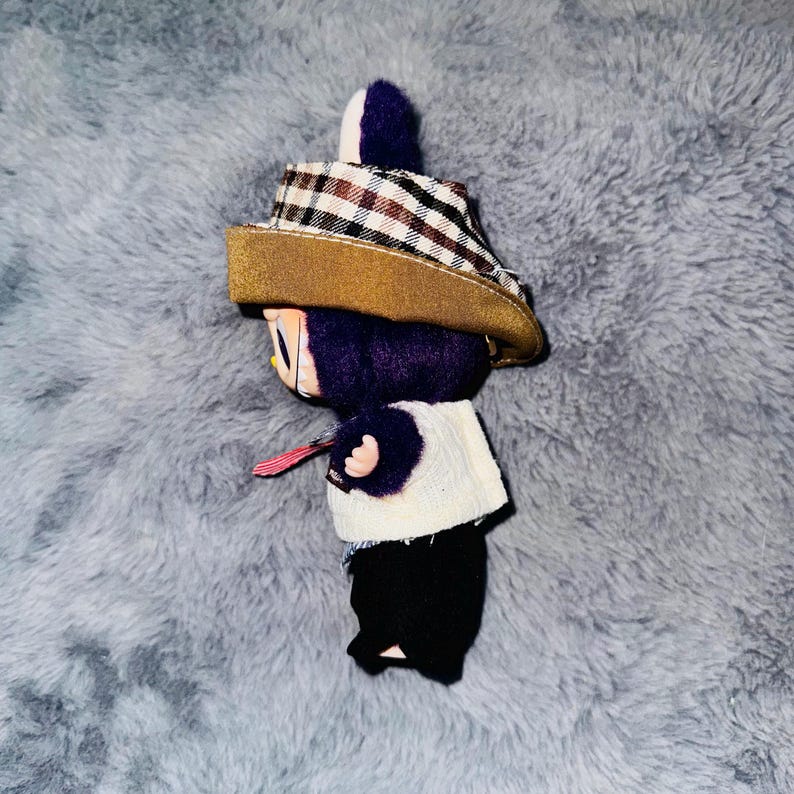 Labubu outfits Plaid Detective Bunny Set (No Doll Included)