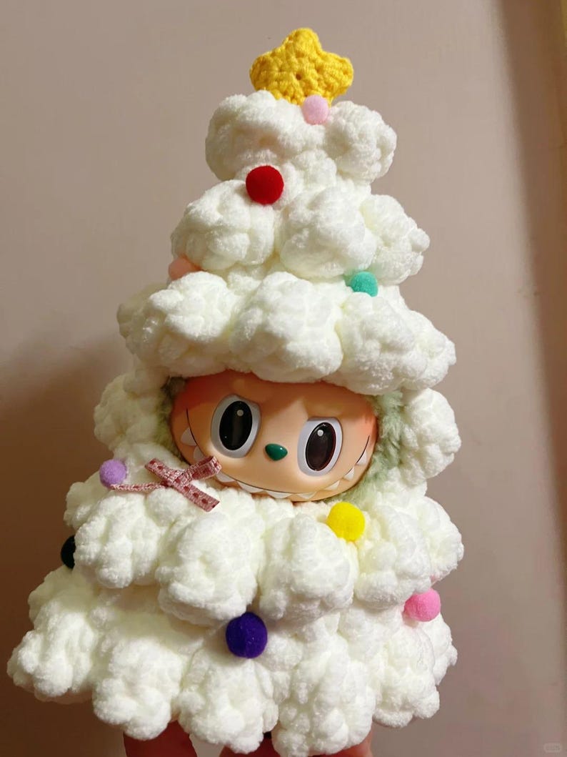 Labubu outfits Festive Christmas Tree Costume (No Doll Included)