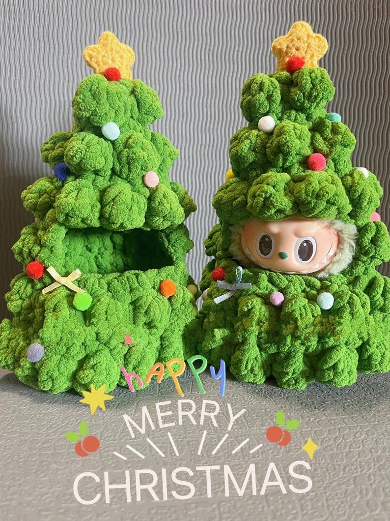 Labubu outfits Festive Christmas Tree Costume (No Doll Included)