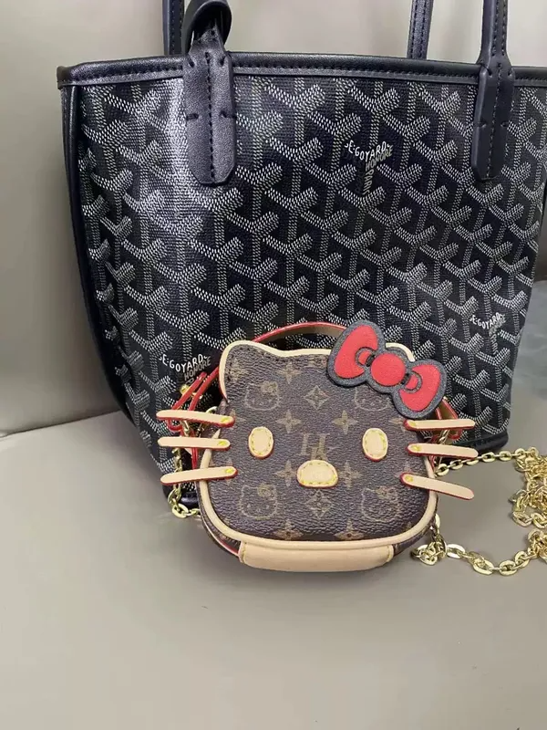 Hellokitty Mini Purse Bag Mini Top Handle Clutch Crossbody Handbag Mini Cute Purse Lipstick Bag Ladies Accessories Gift