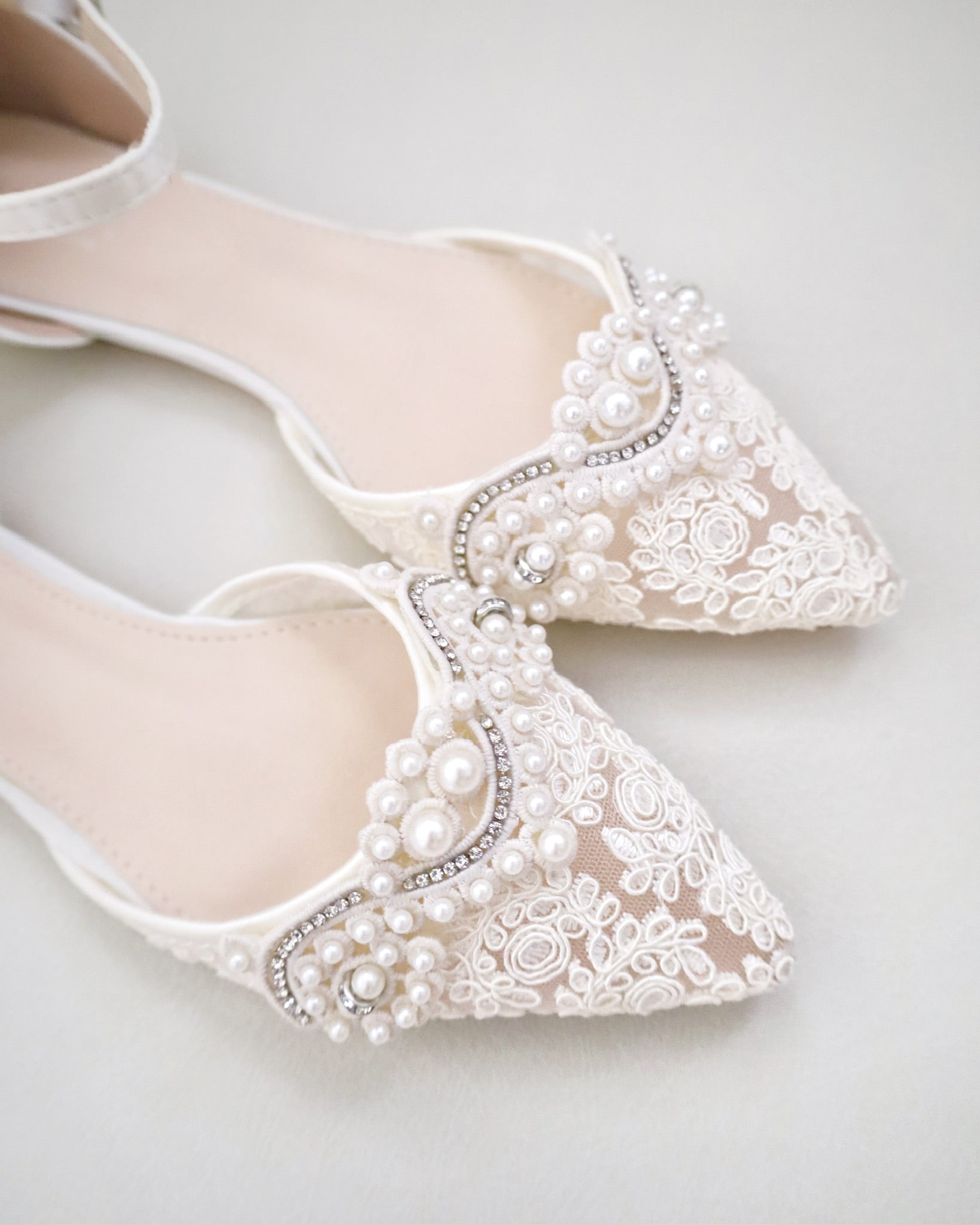 Crochet Lace Pointy Toe Flats with Small Pearls Applique