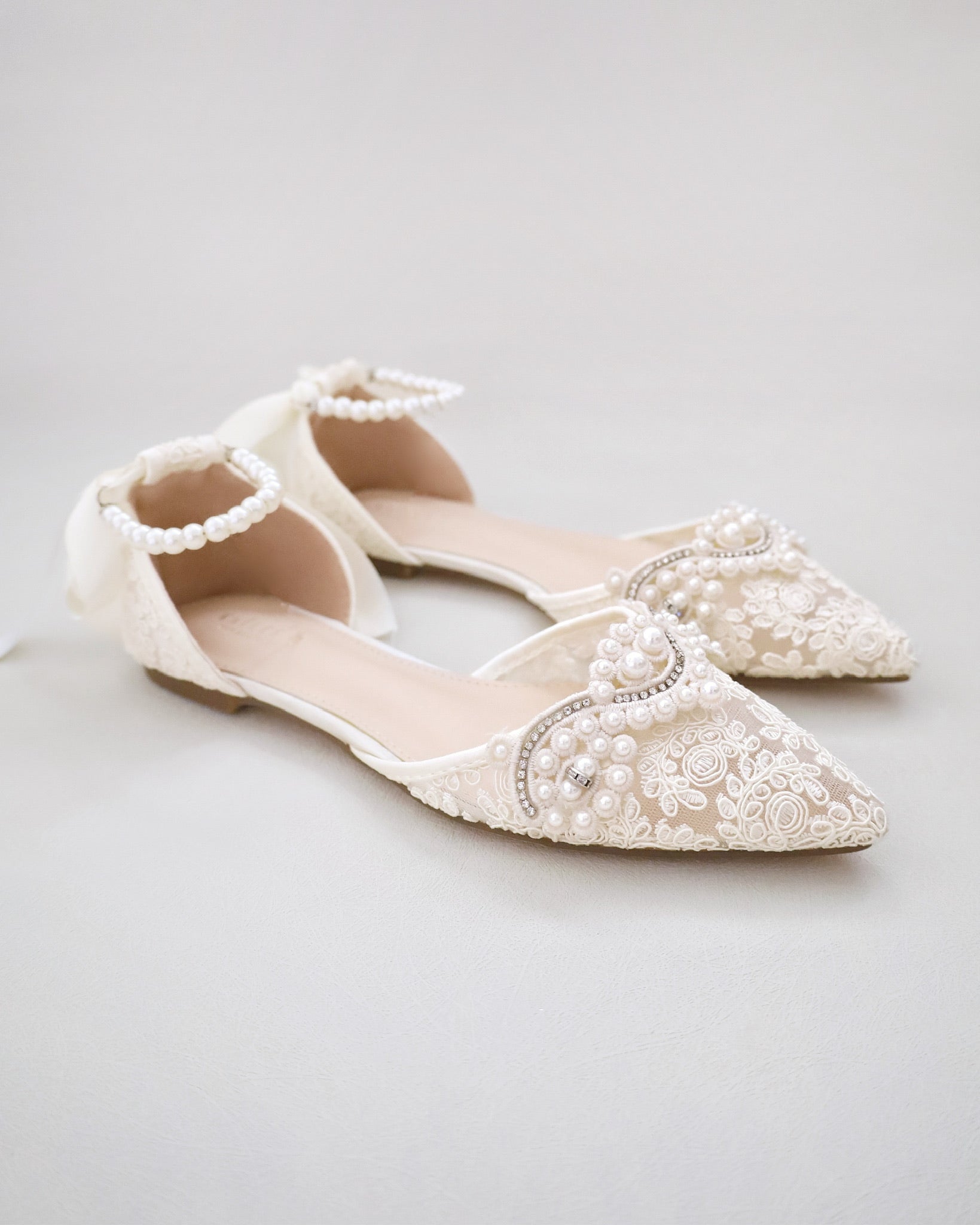 Crochet Lace Pointy Toe Flats with Small Pearls Applique
