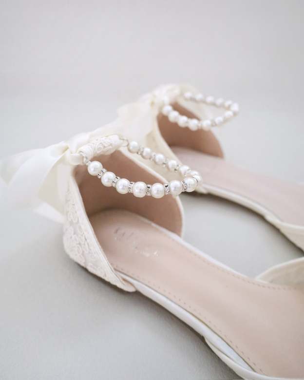 Crochet Lace Pointy Toe Flats with Small Pearls Applique