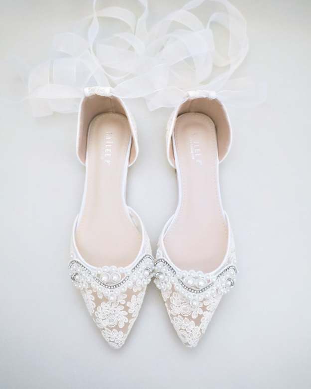 Crochet Lace Pointy Toe Flats with Small Pearls Applique