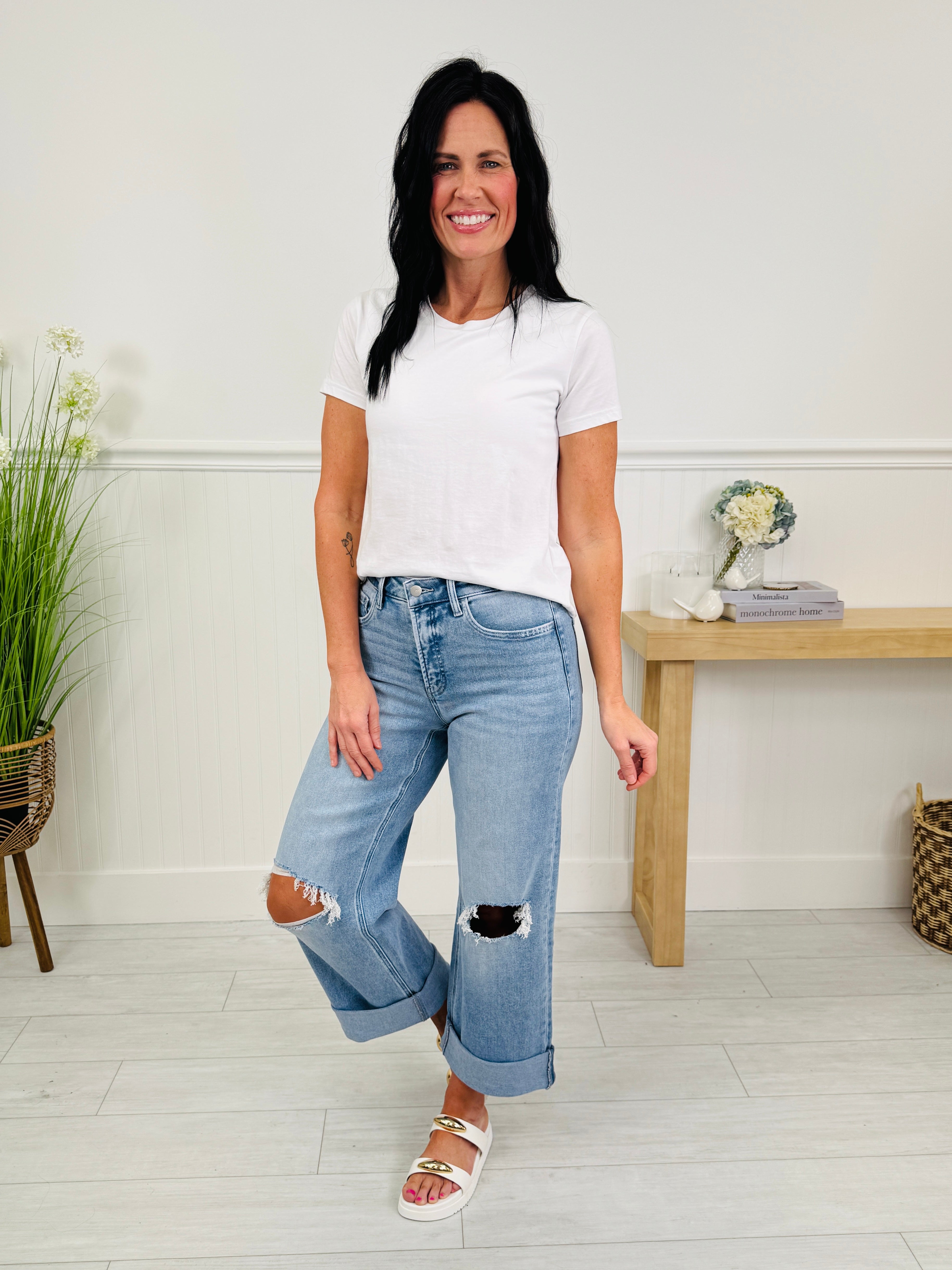 Casual Crush Cuffed Wide Leg Tummy Control Jeans