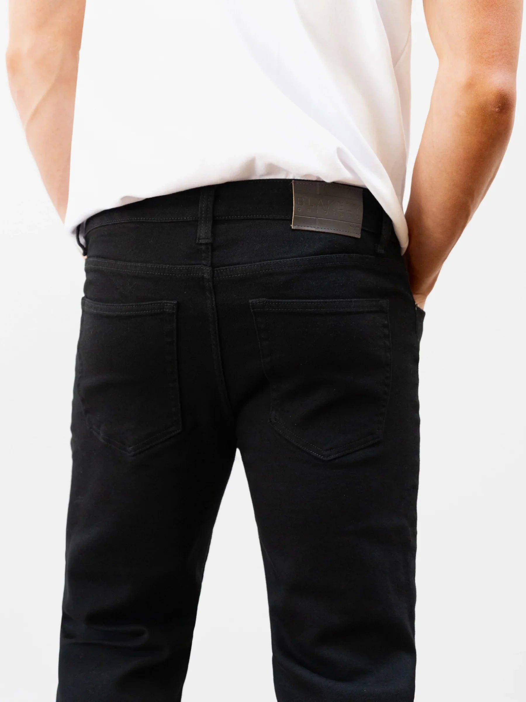 Straight Jeans - Black