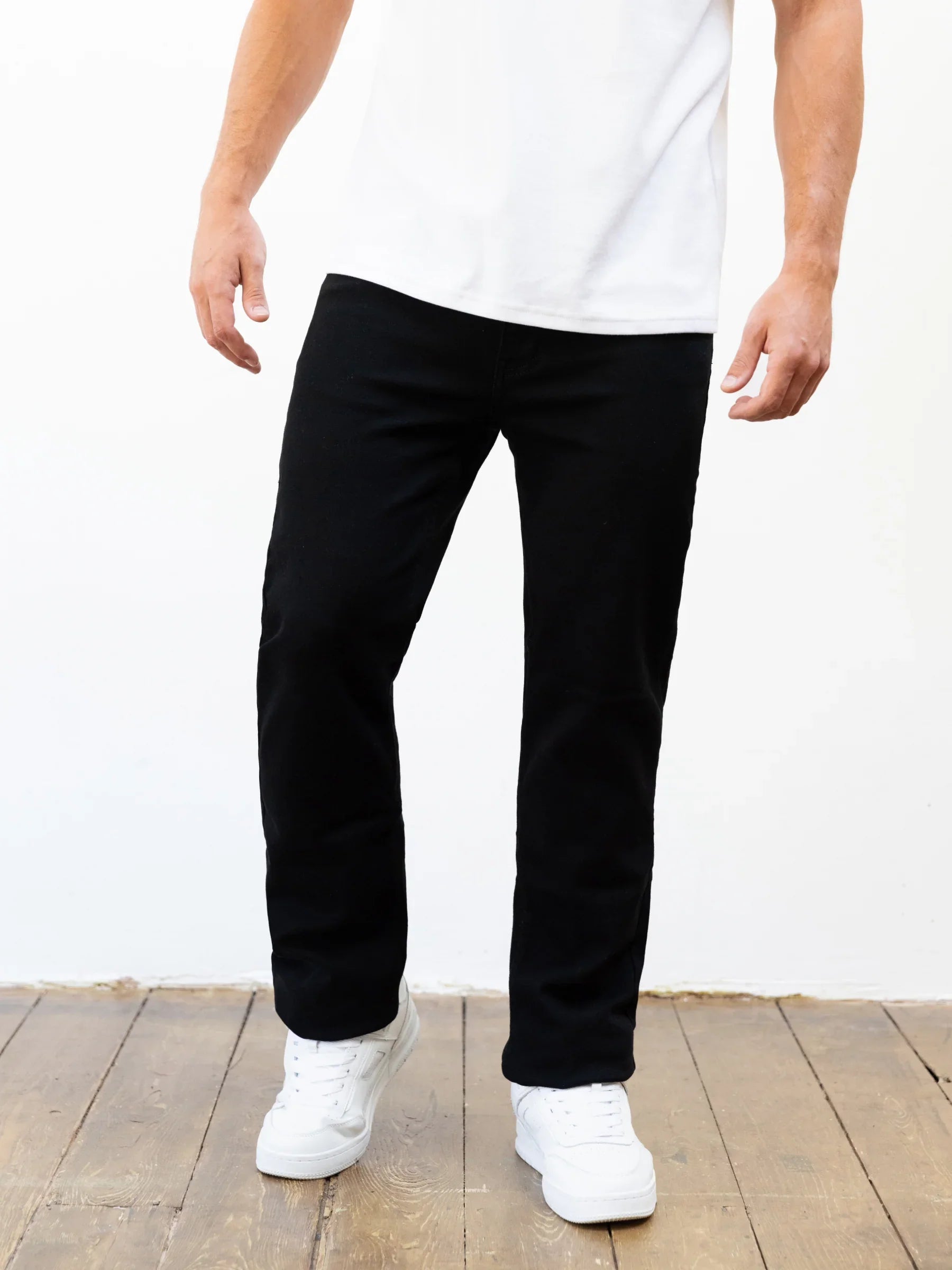 Straight Jeans - Black