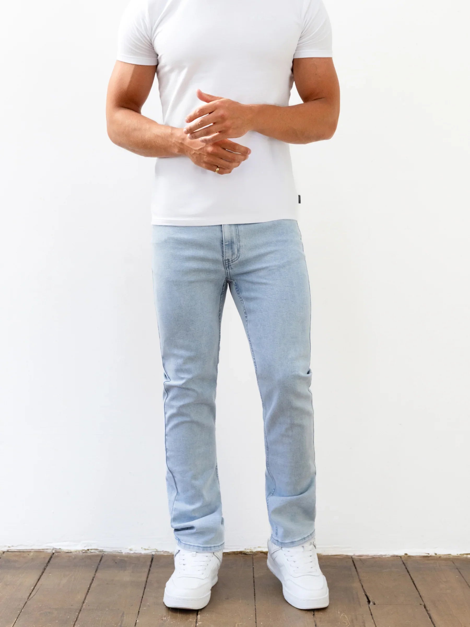 Straight Jeans - Light Blue