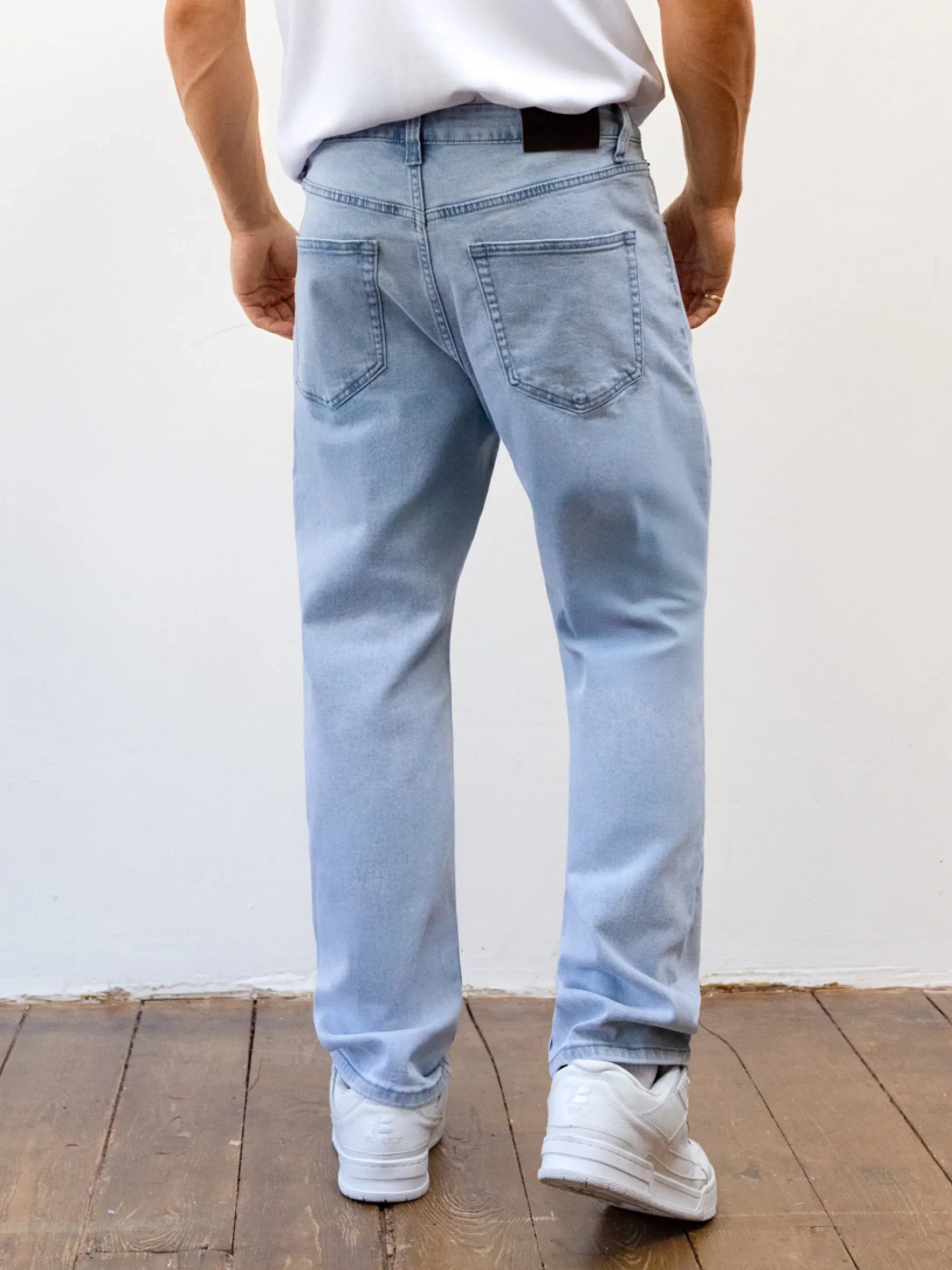 Loose Fitting Jeans - Blue